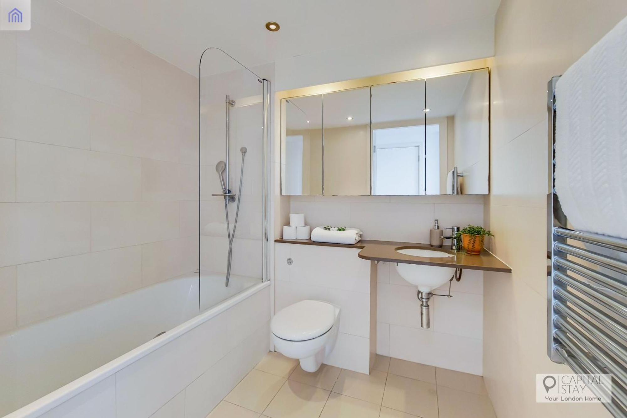 London Excel Stays - One Bed Apartment Exterior photo